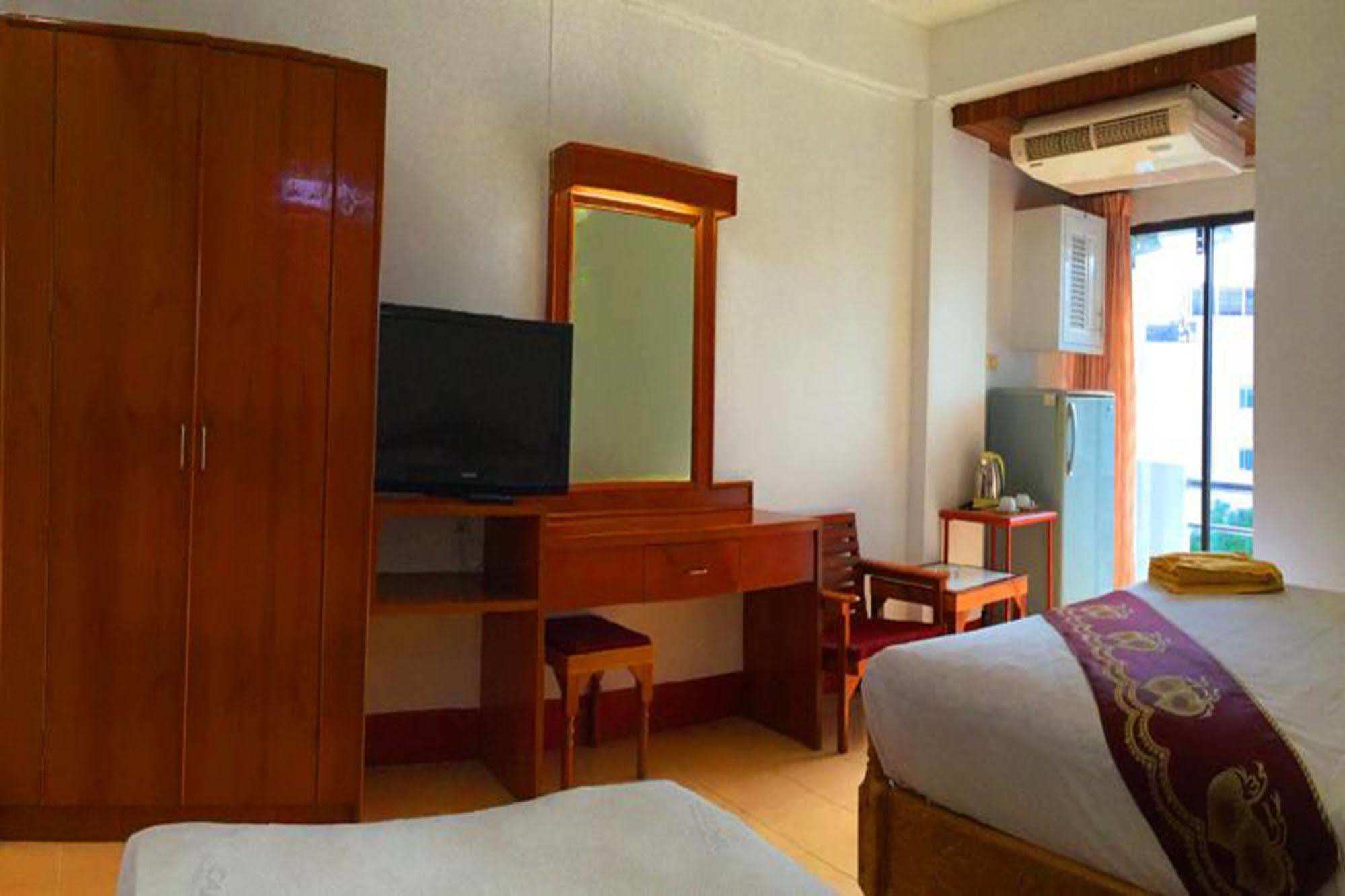 Bliss Mansion Hotel Pattaya Ngoại thất bức ảnh
