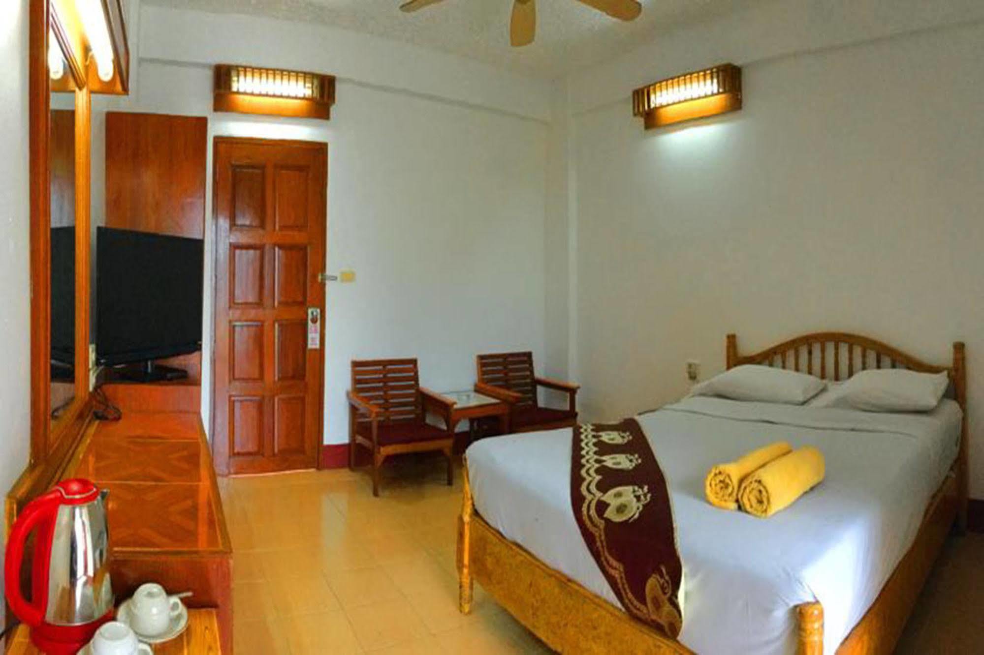 Bliss Mansion Hotel Pattaya Ngoại thất bức ảnh